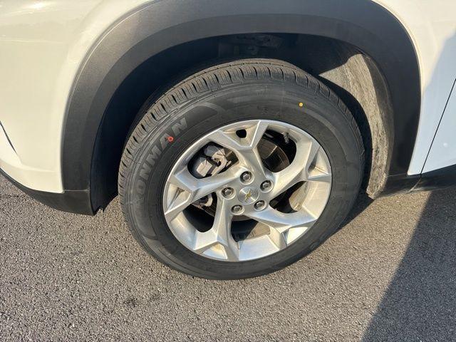 used 2024 Chevrolet Trax car, priced at $18,500