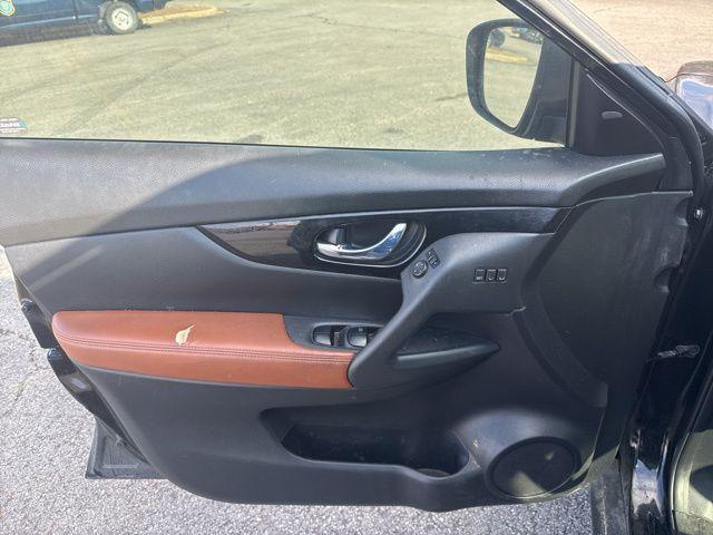 used 2018 Nissan Rogue car, priced at $6,900