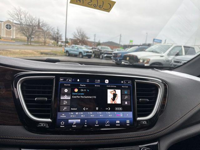 used 2021 Chrysler Pacifica Hybrid car, priced at $23,500