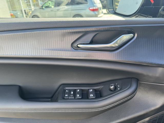 new 2025 Jeep Grand Cherokee L car, priced at $42,975