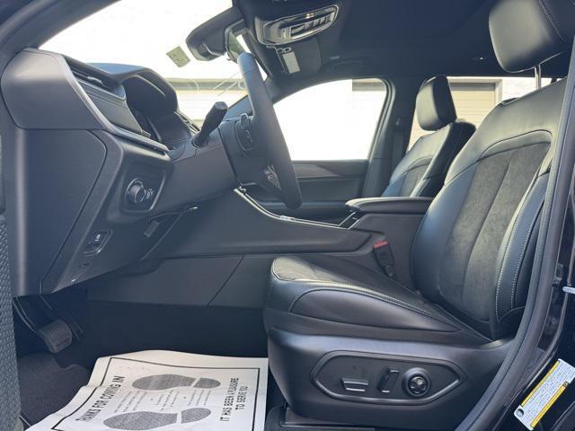 new 2025 Jeep Grand Cherokee L car, priced at $42,975