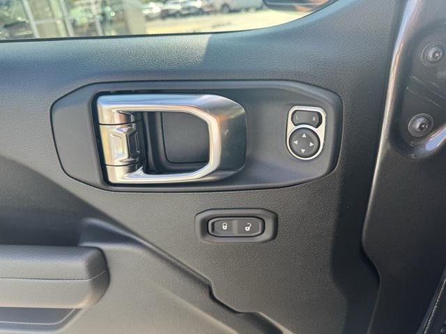 new 2025 Jeep Gladiator car, priced at $43,550