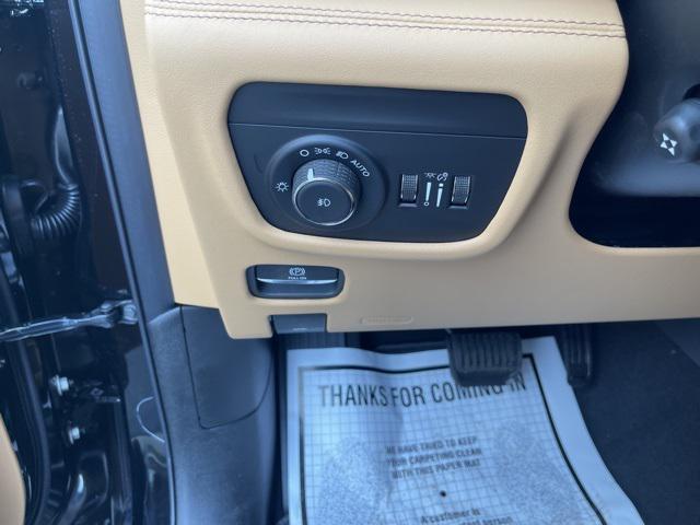 new 2025 Jeep Grand Cherokee car, priced at $60,783