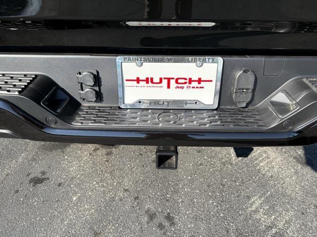 new 2025 Ram 1500 car, priced at $46,380