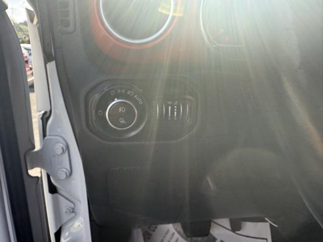 used 2021 Jeep Gladiator car, priced at $27,497