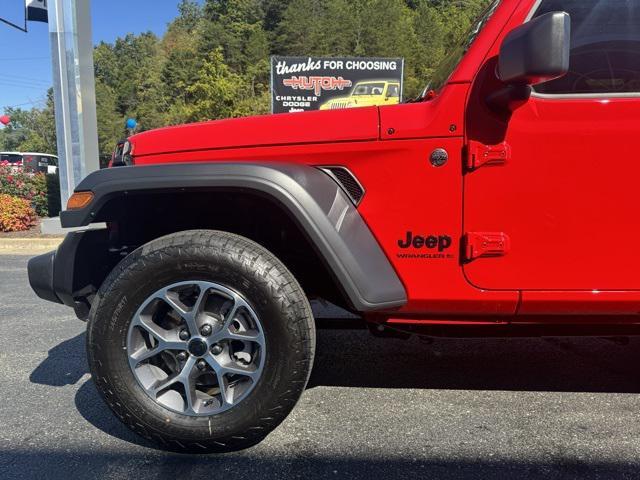 new 2025 Jeep Wrangler car, priced at $45,145