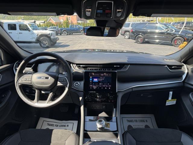 new 2025 Jeep Grand Cherokee L car, priced at $42,405