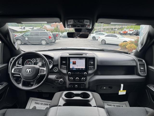 new 2025 Ram 1500 car, priced at $46,657