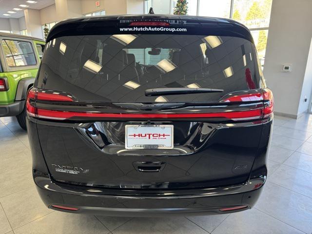 new 2026 Chrysler Pacifica car, priced at $49,450