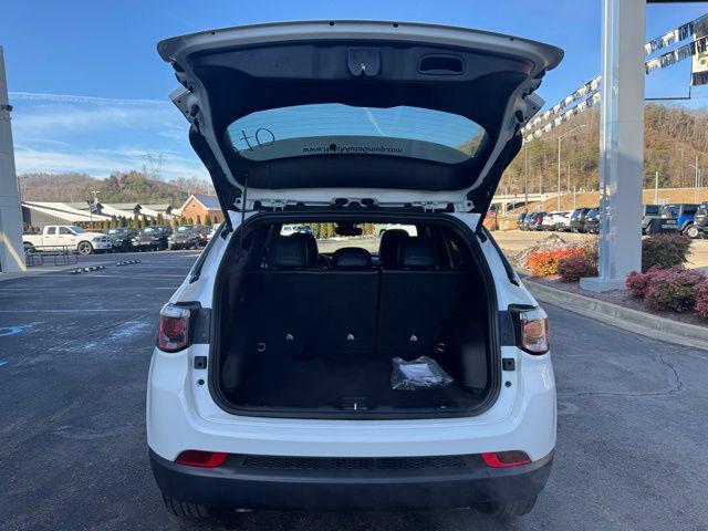 new 2026 Jeep Compass car, priced at $33,505