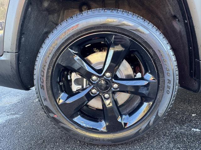 new 2025 Jeep Grand Cherokee L car, priced at $56,005