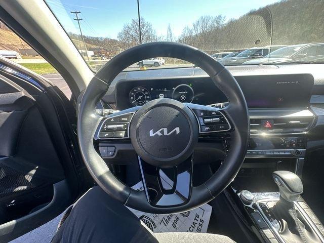 used 2024 Kia Seltos car, priced at $23,693