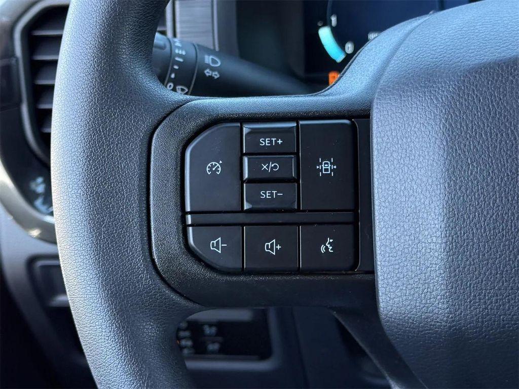 new 2025 Ford F-150 car, priced at $41,285