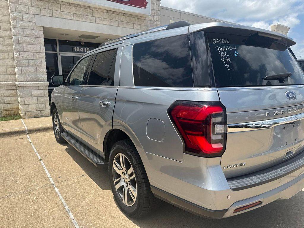 used 2024 Ford Expedition car, priced at $42,543
