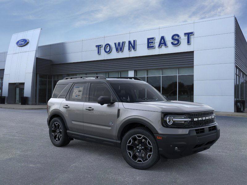 new 2025 Ford Bronco Sport car, priced at $35,153