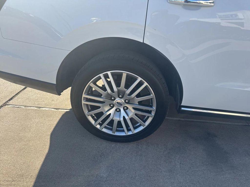 used 2024 Ford Expedition car, priced at $45,999