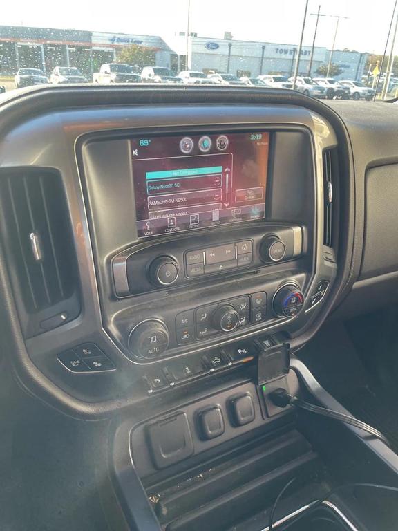used 2015 Chevrolet Silverado 3500 car, priced at $29,071