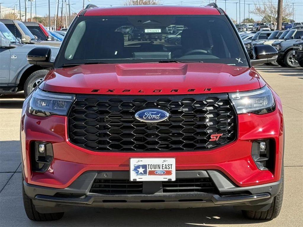 new 2025 Ford Explorer car, priced at $54,927