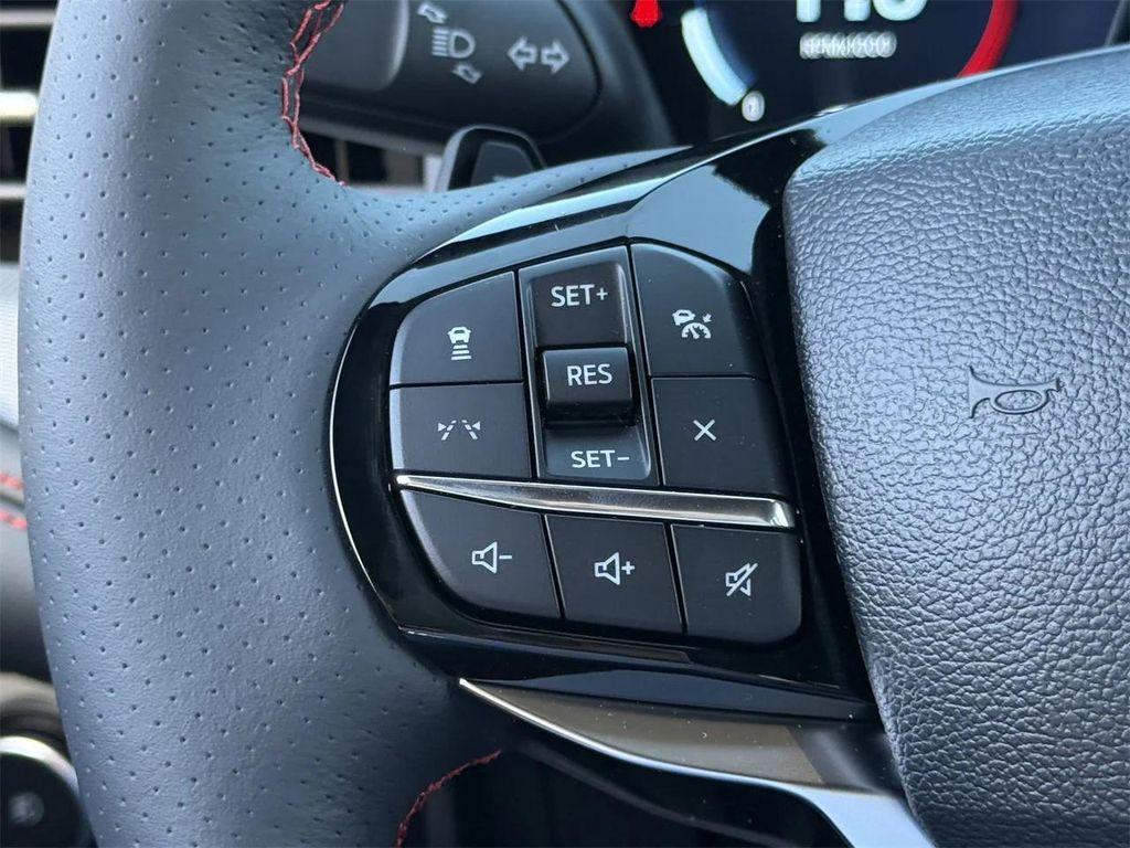 new 2025 Ford Explorer car, priced at $54,927