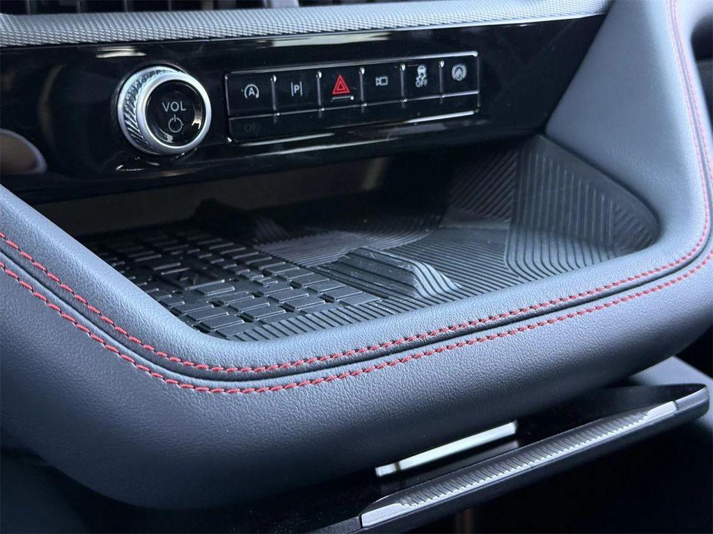 new 2025 Ford Explorer car, priced at $54,927