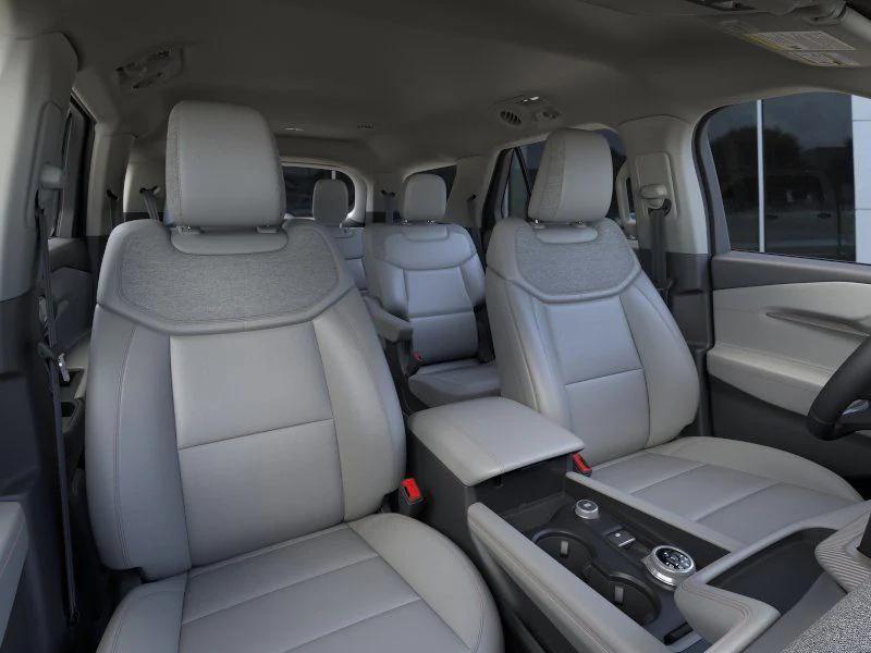 new 2025 Ford Explorer car, priced at $39,364