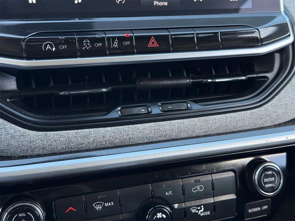 used 2022 Jeep Compass car, priced at $18,437