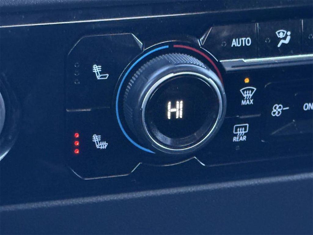 used 2024 Chevrolet Silverado 1500 car, priced at $35,699