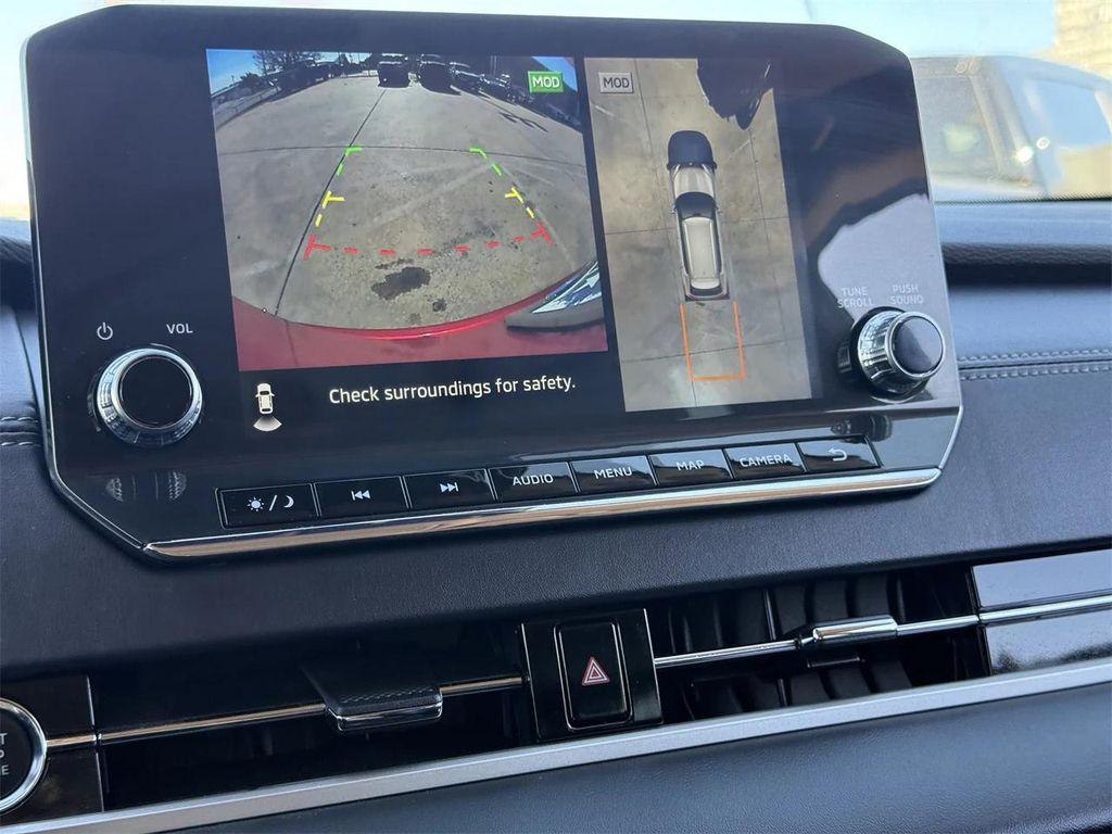 used 2024 Mitsubishi Outlander car, priced at $19,442