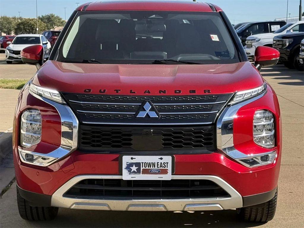 used 2024 Mitsubishi Outlander car, priced at $19,442