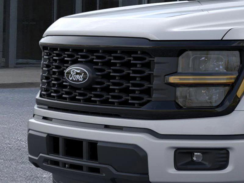 new 2025 Ford F-150 car, priced at $40,005