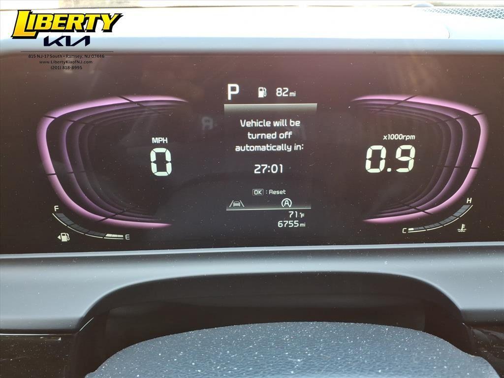 used 2025 Kia Seltos car, priced at $25,999