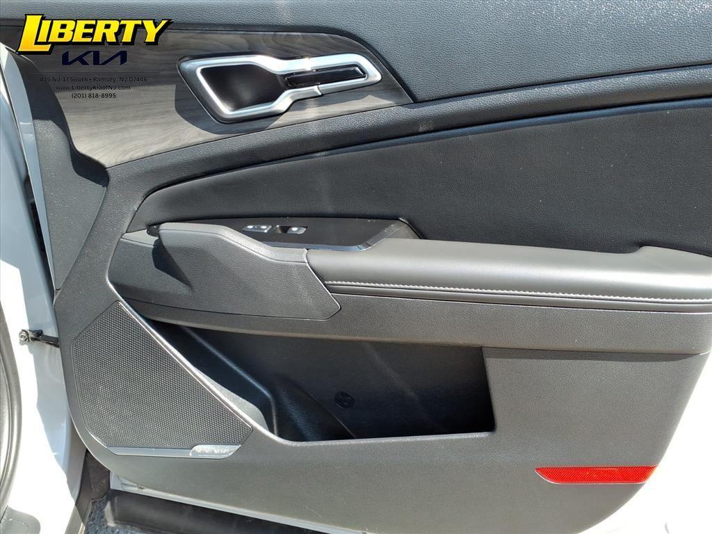 used 2023 Kia Sportage car, priced at $25,747