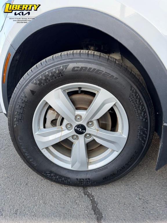 used 2022 Kia Sorento car, priced at $21,487