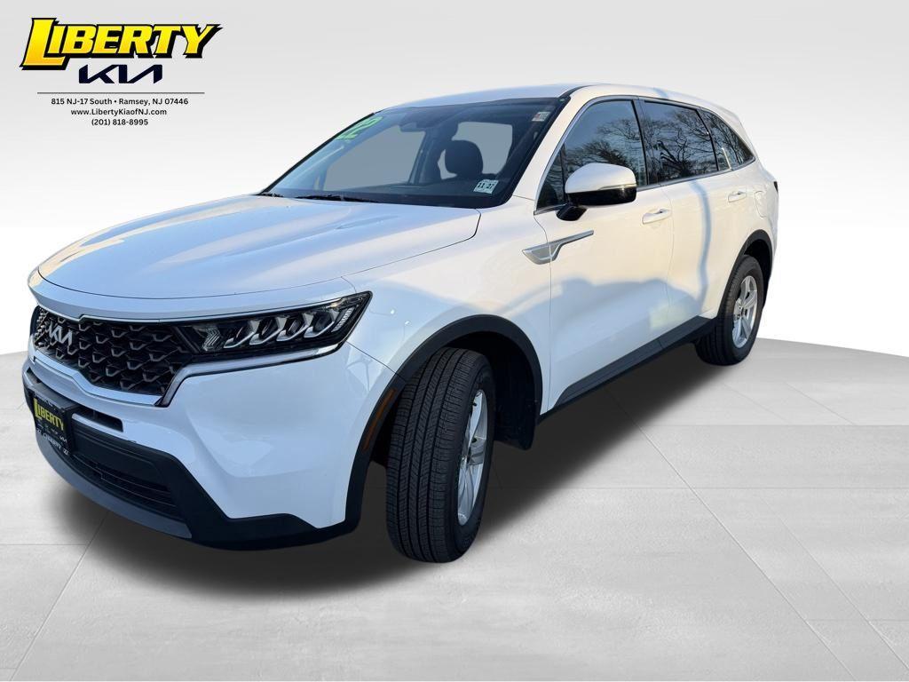 used 2022 Kia Sorento car, priced at $21,487