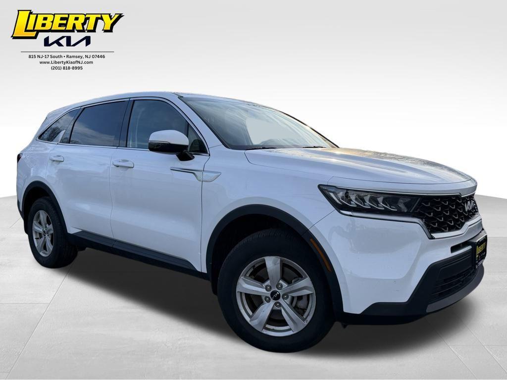 used 2022 Kia Sorento car, priced at $21,487