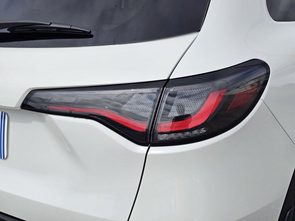 new 2027 Honda HR-V car, priced at $29,103