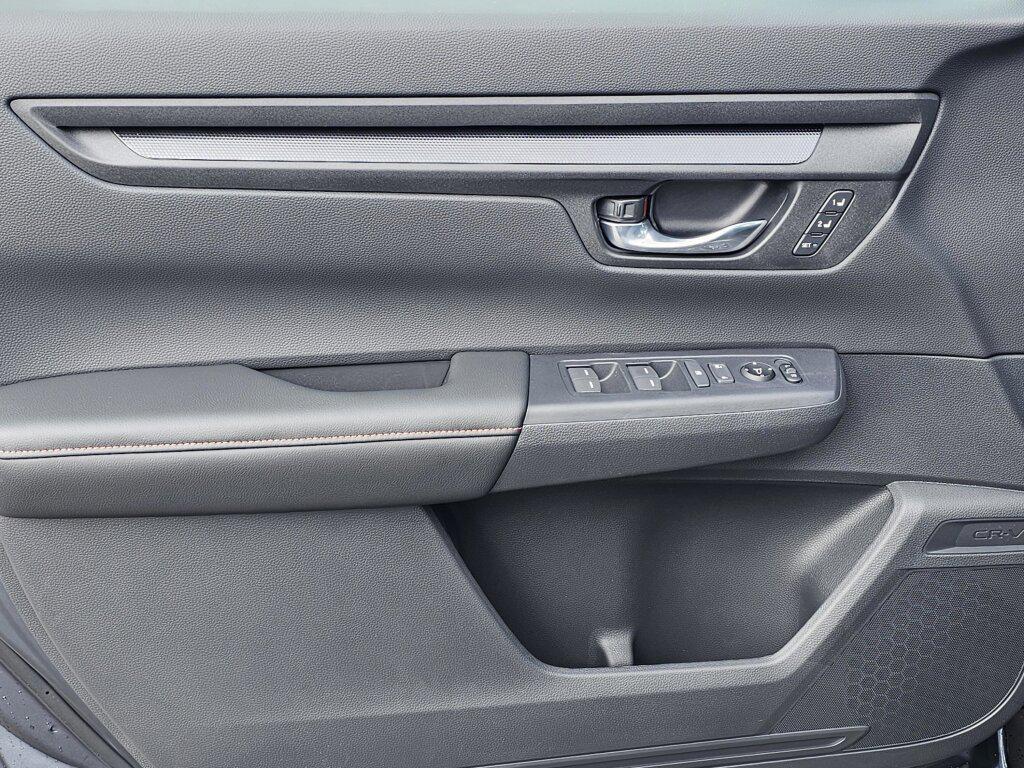 new 2026 Honda CR-V Hybrid car, priced at $41,072