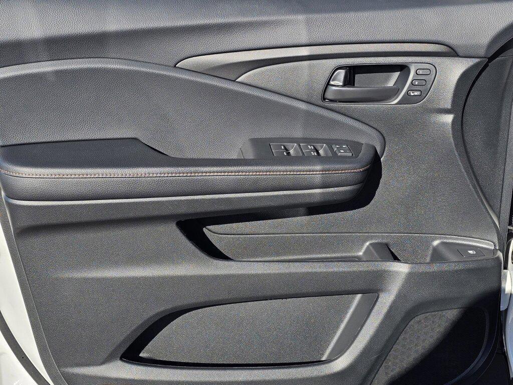 used 2024 Honda Ridgeline car, priced at $39,990