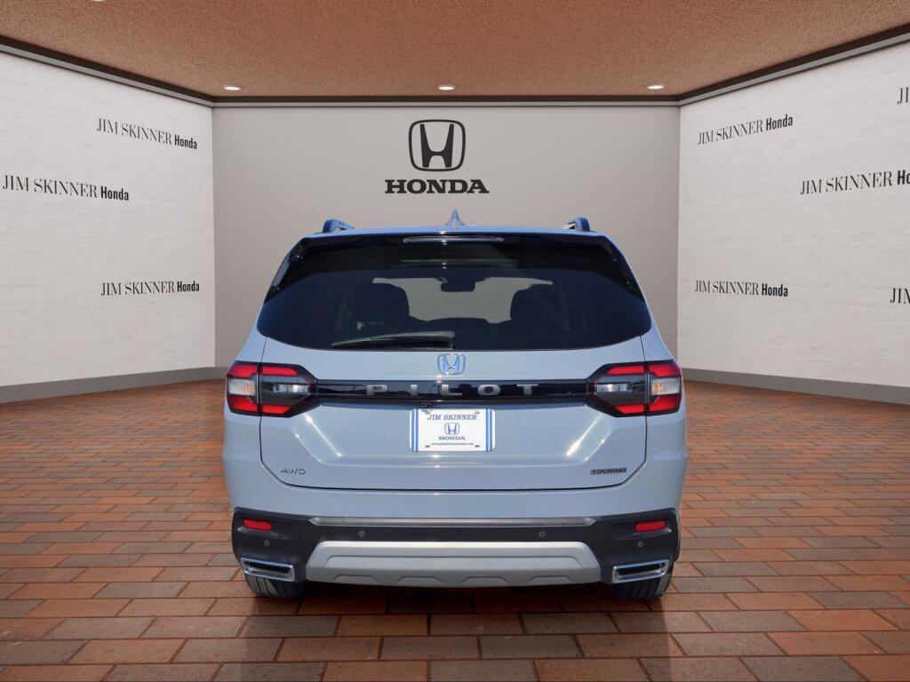 used 2023 Honda Pilot car, priced at $44,990