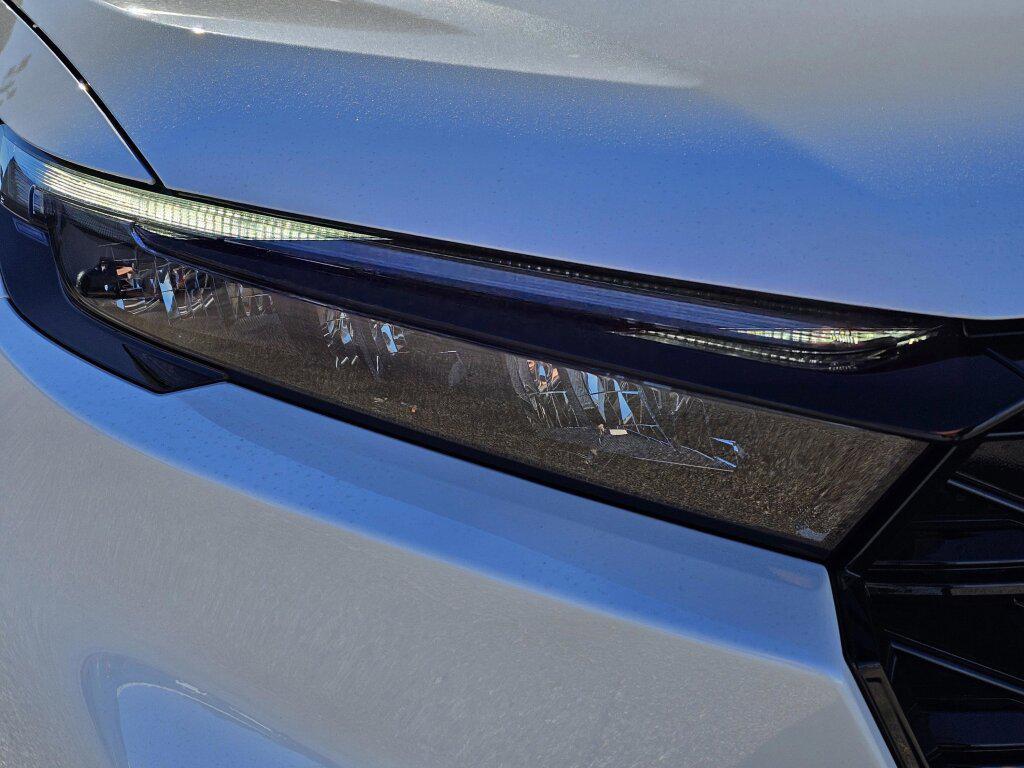 new 2026 Honda CR-V Hybrid car, priced at $38,133