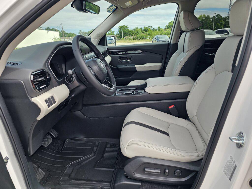 new 2026 Honda Passport car, priced at $47,498