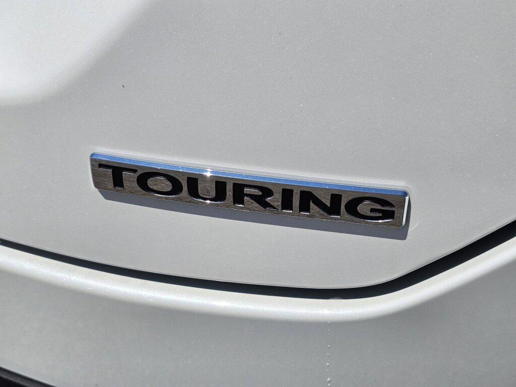 new 2025 Honda Pilot car, priced at $52,202