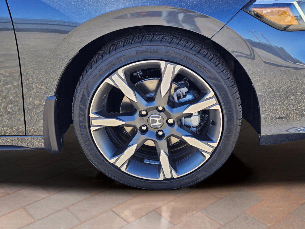 new 2026 Honda Civic Hybrid car, priced at $35,587