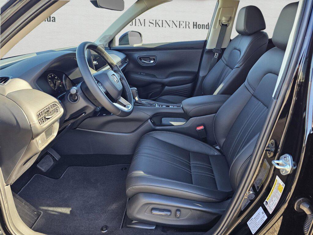 new 2026 Honda HR-V car, priced at $32,098