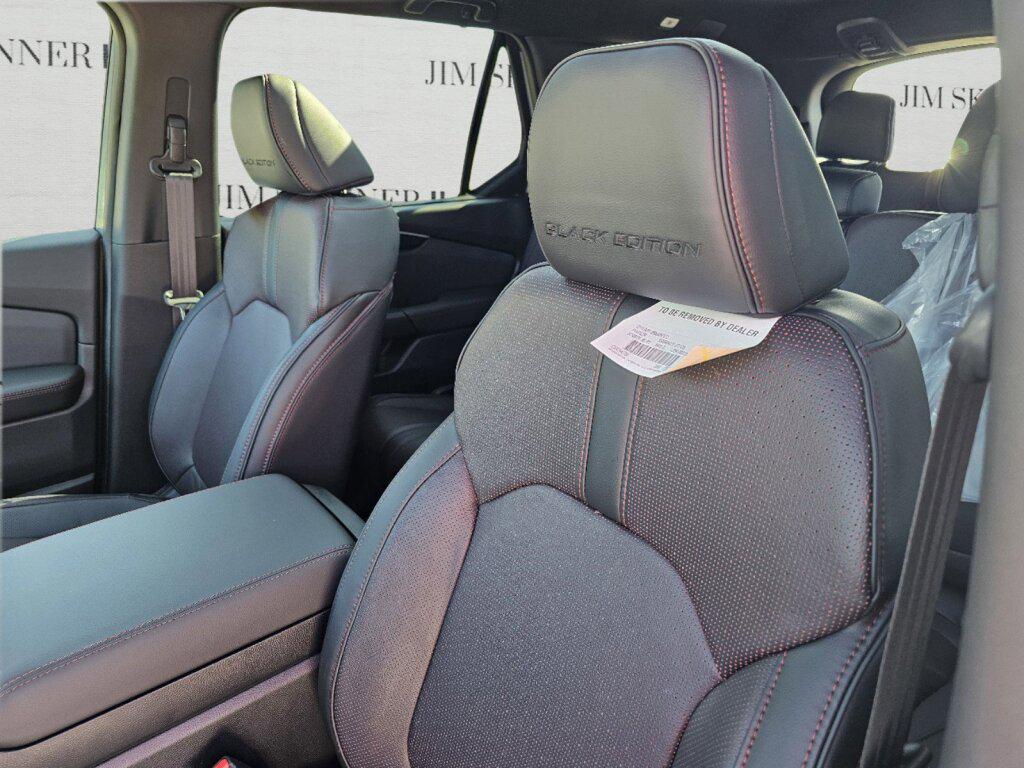 used 2025 Honda Pilot car