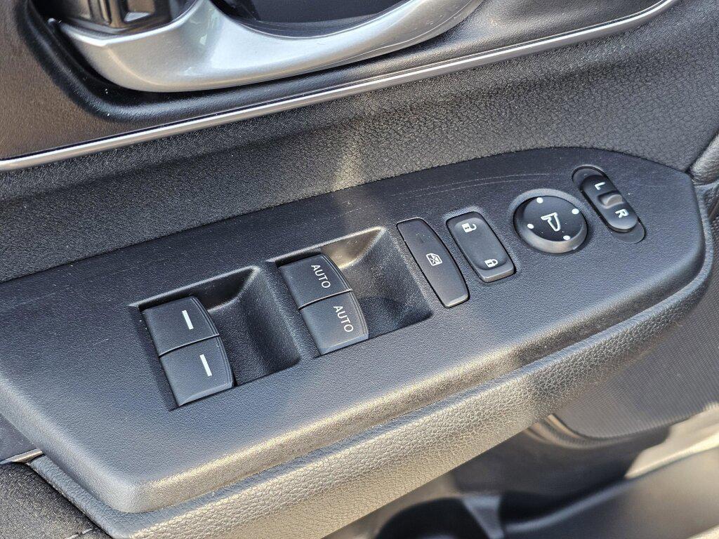 used 2021 Honda CR-V car, priced at $28,990