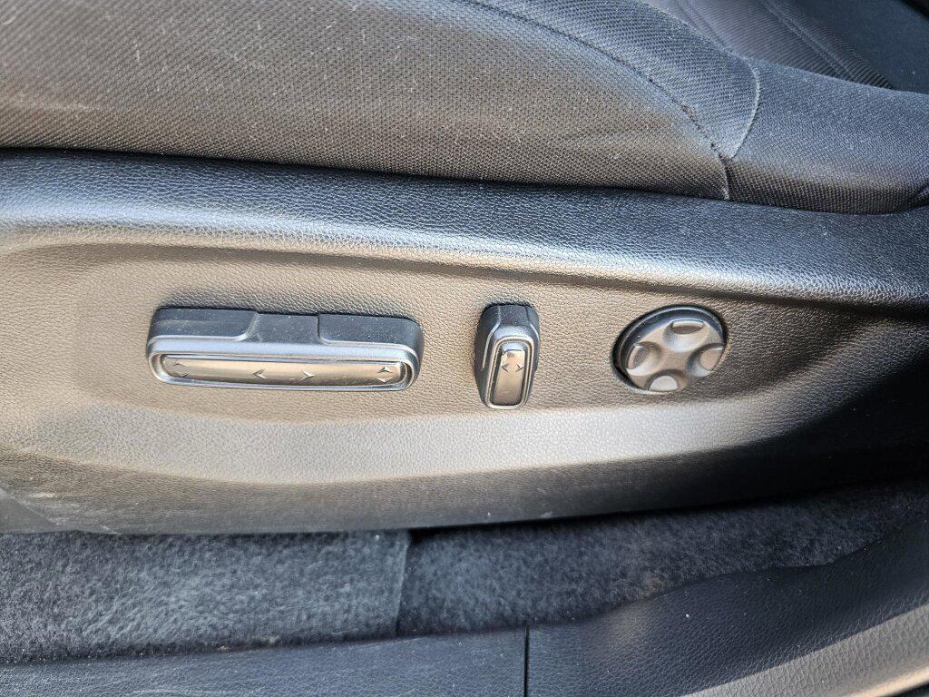 used 2021 Honda CR-V car, priced at $28,990