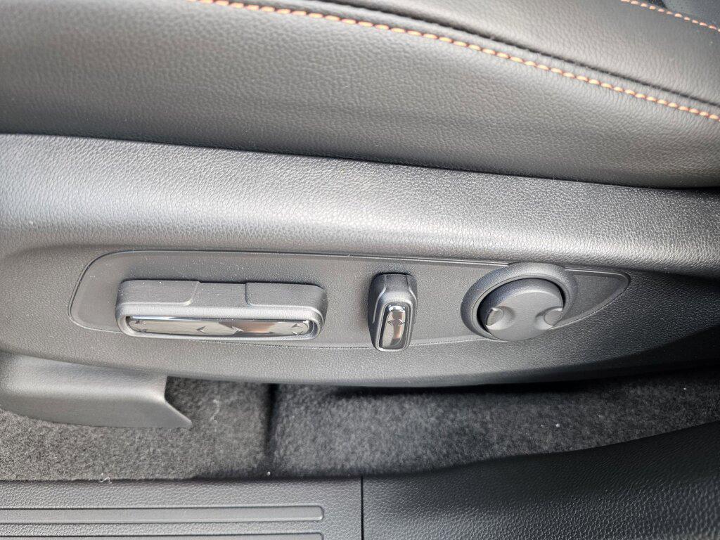 new 2026 Honda CR-V Hybrid car, priced at $41,072