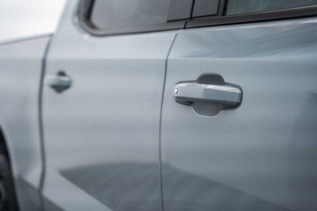 used 2024 Chevrolet Silverado 1500 car, priced at $44,899