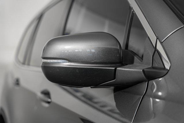 used 2022 Honda Pilot car, priced at $28,994